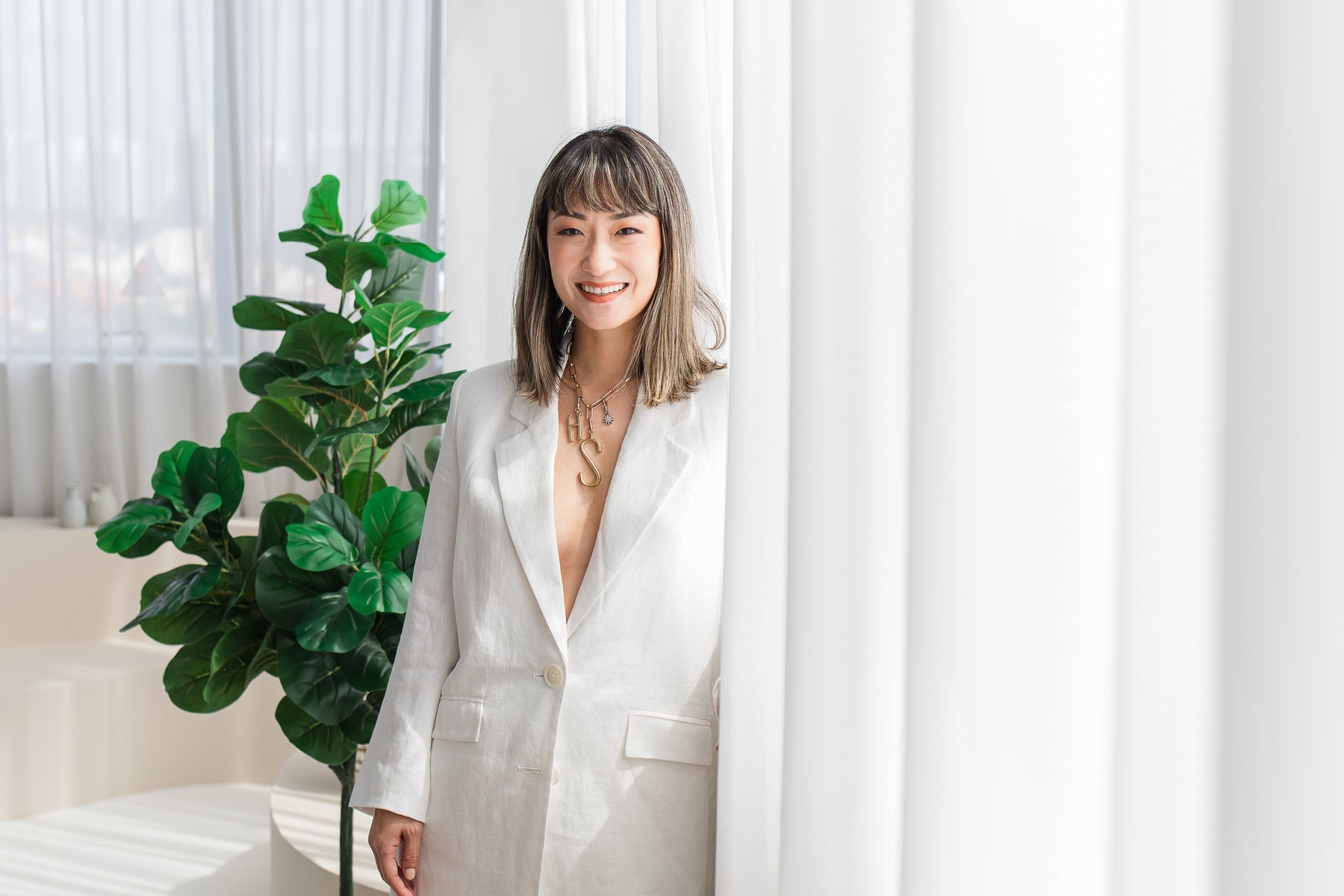 Sustainabe fashion stylist