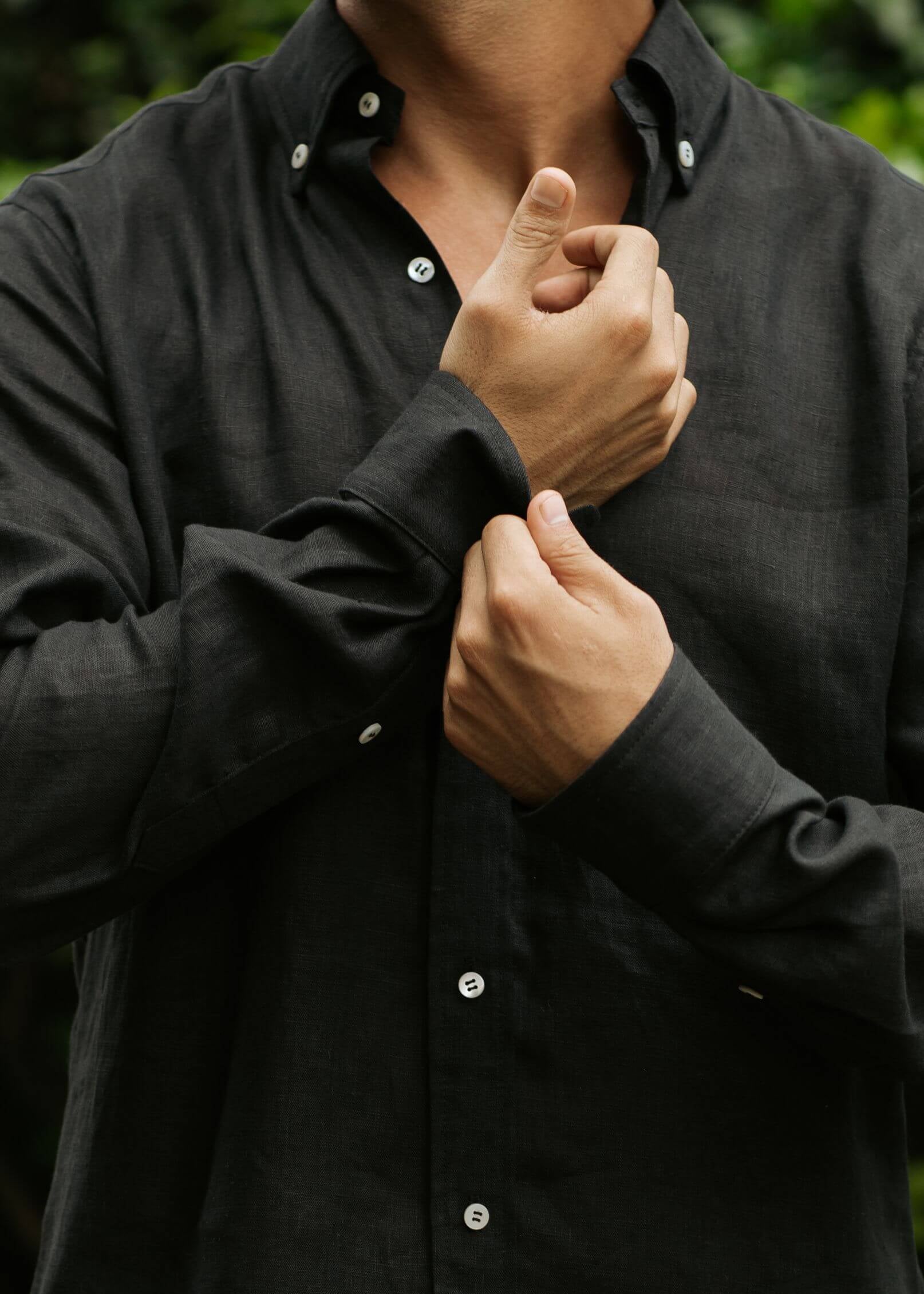 Best men's linen shirts at MiliMilu – sustainable Magic Linen, fair trade Lithuania
