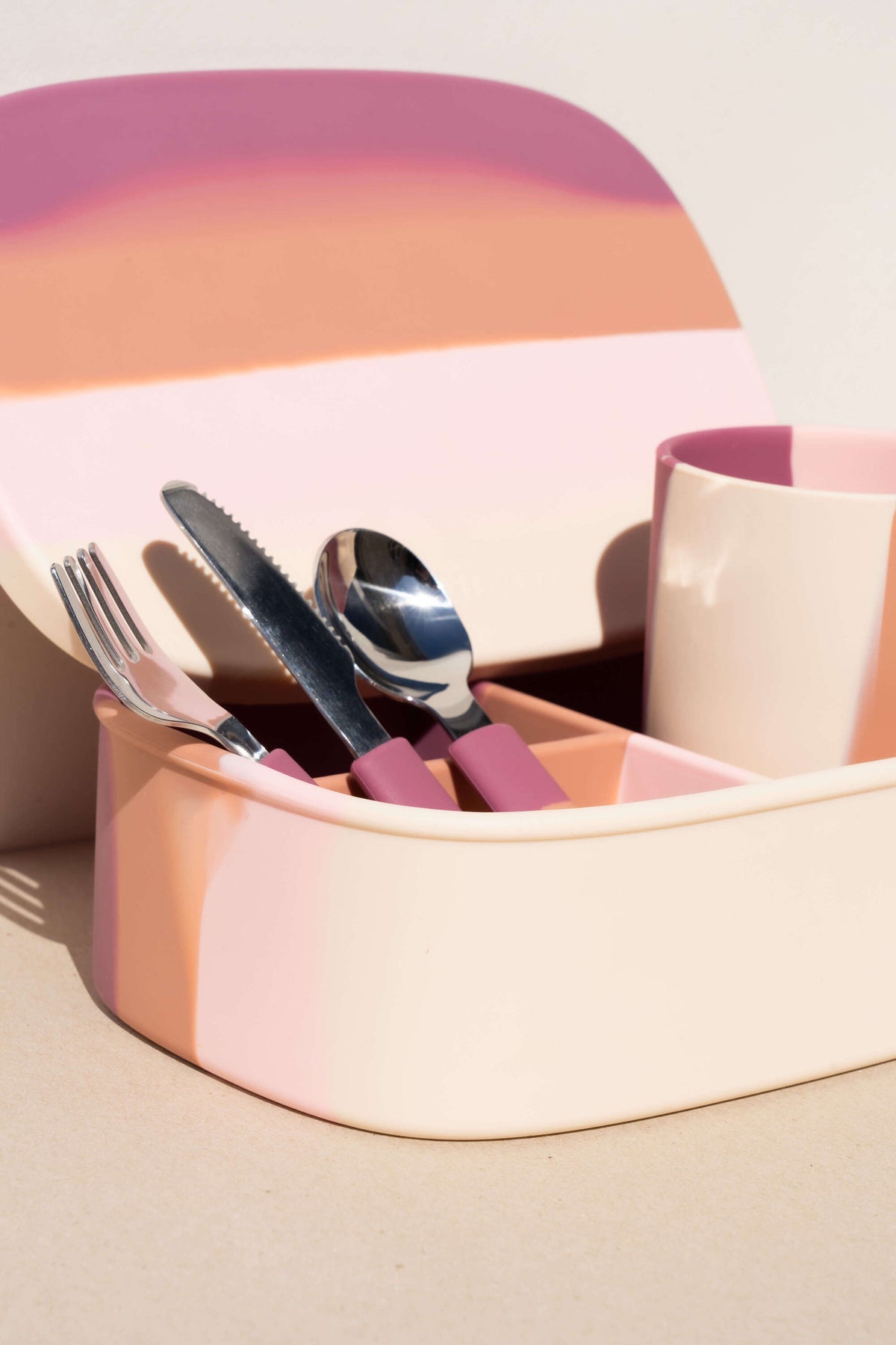 Toddlers and kids cutlery set in pink colour online in Hong Kong