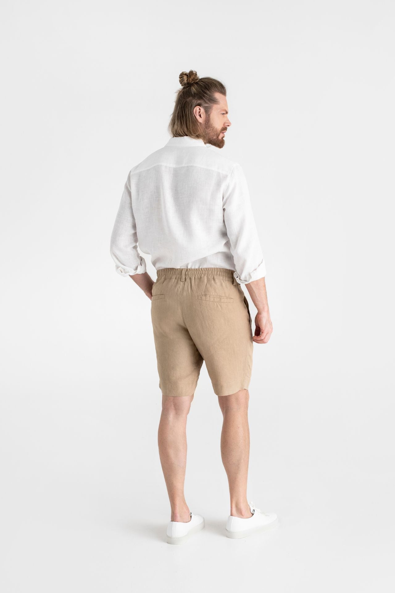 Shop the highest quality men linen shirts online, this white linen men shirt is the best seller and must have summer shirt for trendy men. This button down linen shirt with collar in crispy white colour linen shirt is breathable and perfect choice for summer and holidays. Also, the best gift for fathers day.