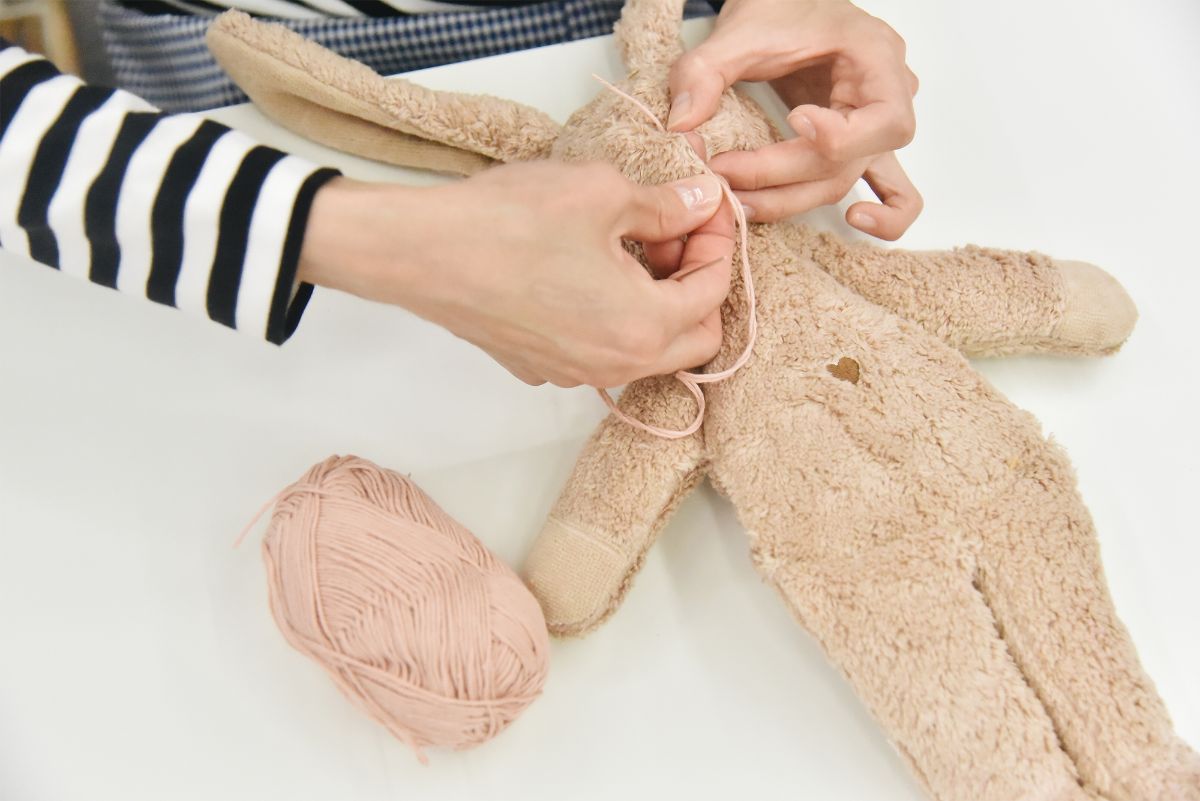 Organic cotton toy Unicorn is handmade without any harmful chemicals and filled with corn fibre. MiliMilu offers sustainable and eco-friendly toys online.