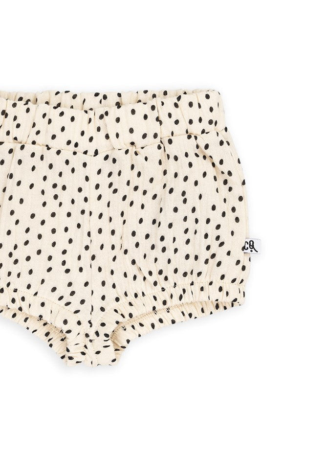 Baby wearing CarlijnQ mini dots bloomers – breathable organic cotton, perfect for summer in HK & SG