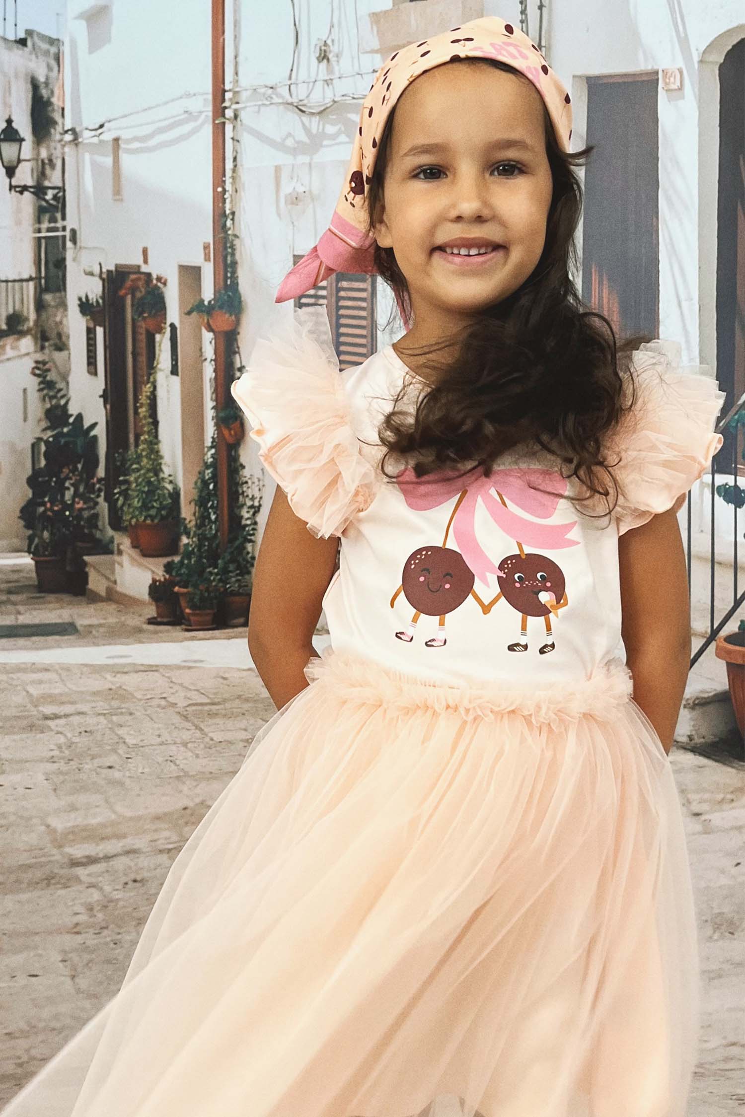 Girls Pink Top – Cherry is made with Oeko-Tex certified fabric, it’s soft on sensitive skin and kind to the planet. Shop best girls summer clothing at MiliMilu.
