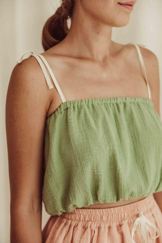 Organic cotton womens clothing and organic muslin crop top in green online at MiliMilu Lifestyle. Shop sustainable and eco friendly women fashion for summer.