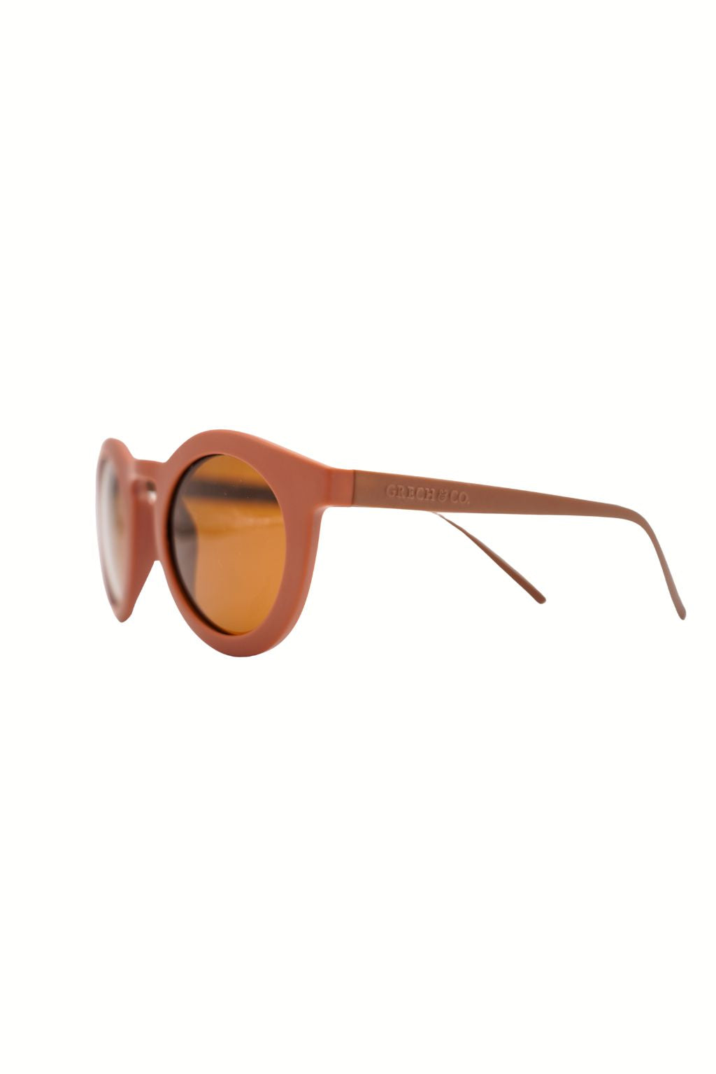 Sustainable kids sunglasses by Grech & Co in mallow with polarised lenses & with UV400 protection. MiliMilu Lifestyle offers best baby & kids sunglasses online.