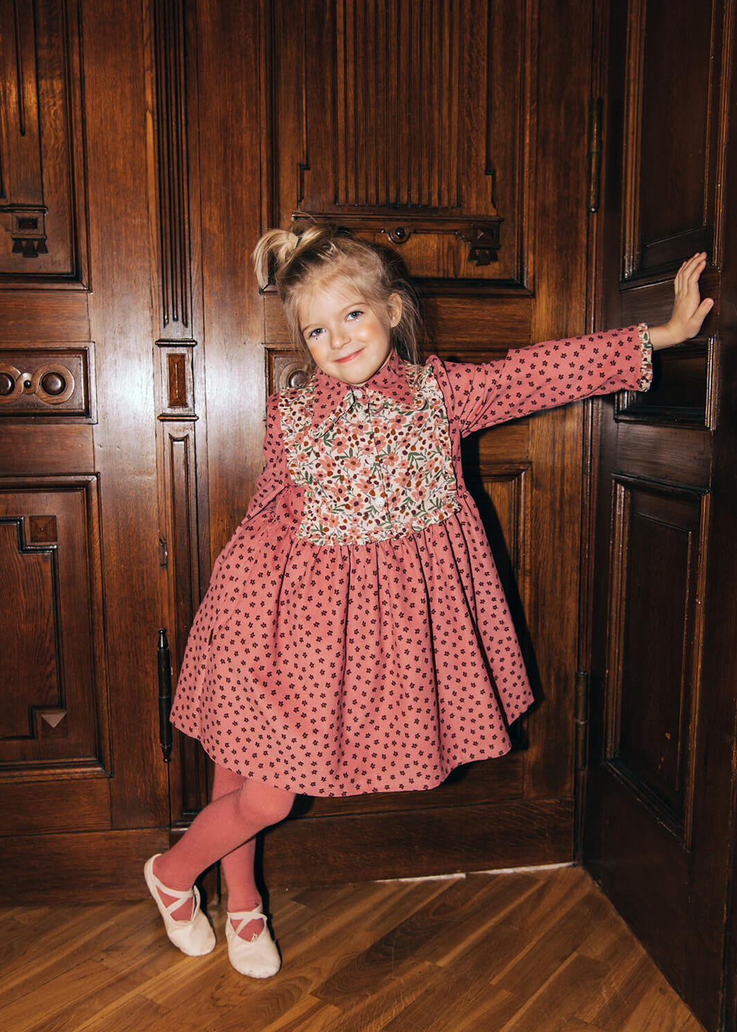 Best girls velvet dress online – Hebe pink flower dress shipped from Hong Kong to SG & AU