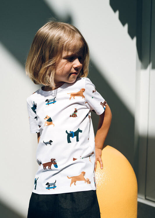 Kids organic cotton dog print t-shirt in off-white – Hebe Chill & Play All Day collection by Milimilu
