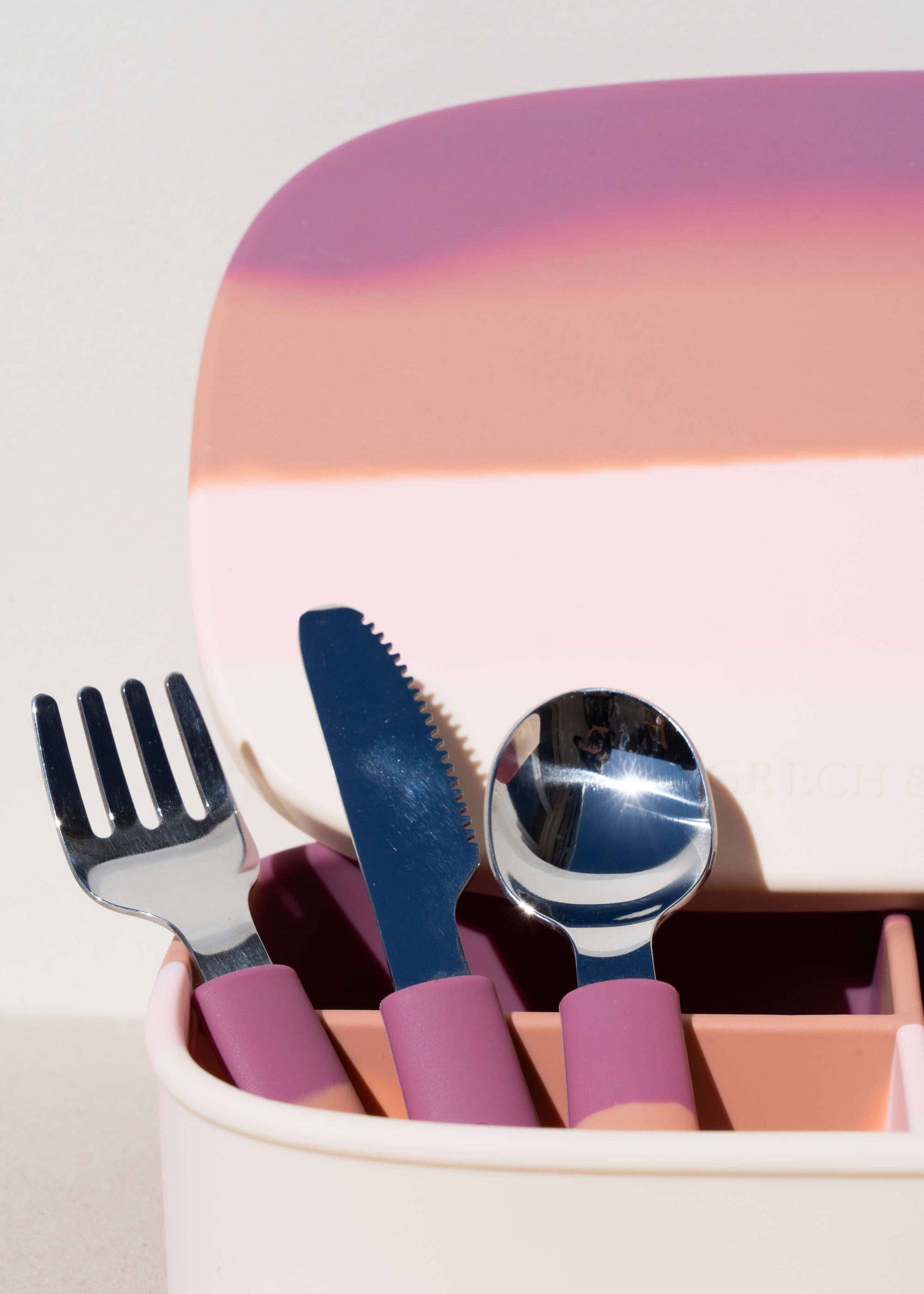 The best cutlery set for toddlers in pink online at MiliMilu Lifestyle. Anti-slip silicone handle; toddler cutlery is eco-friendly is a practical kids gift.