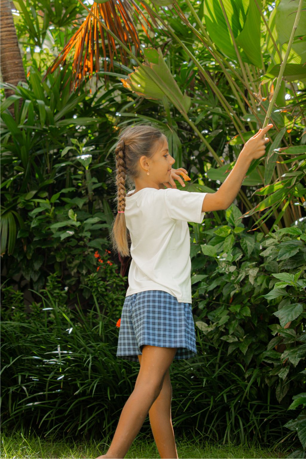 MiliMilu Kids Bamboo T-Shirt There is no Planet B, breathable kids clothing.