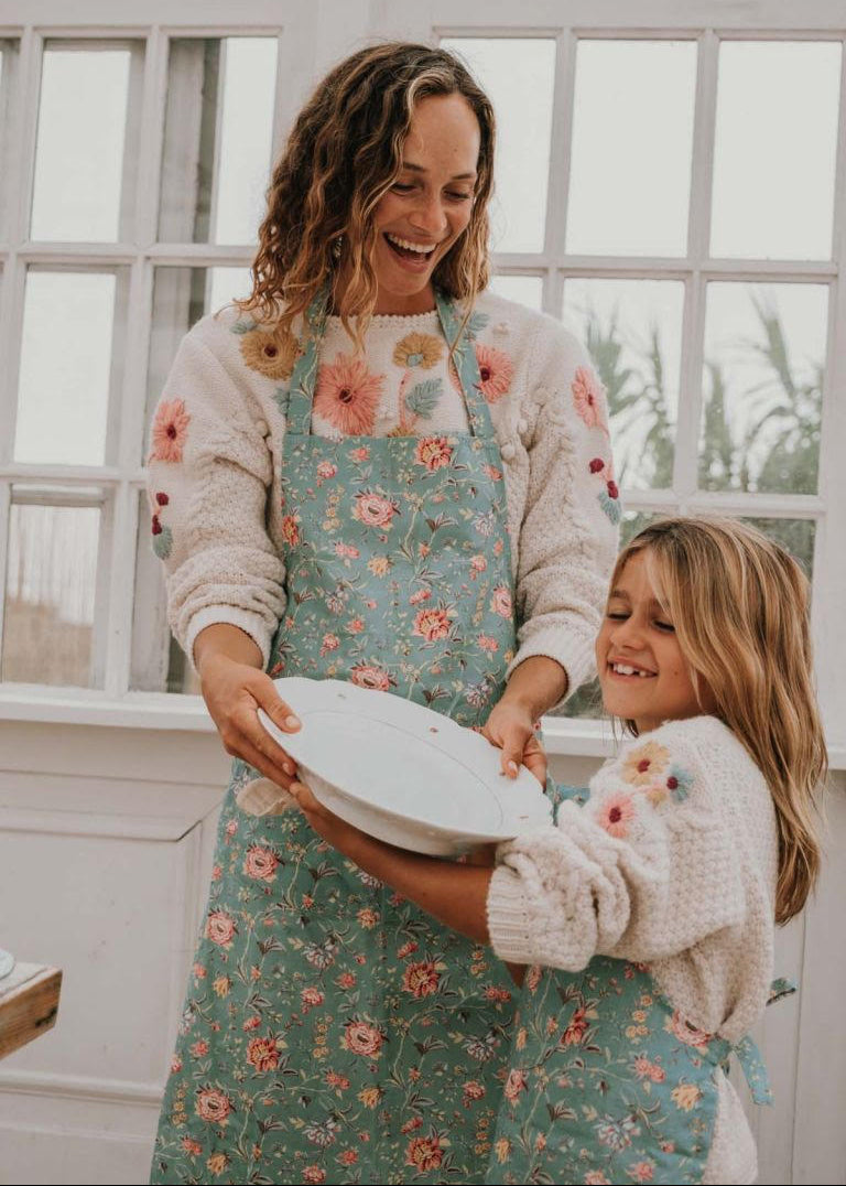 Mini Me matching aprons for moms and kids — sustainable organic cotton by Louise Misha | MiliMilu