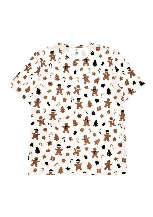 Men Christmas t-shirt and whole family Christmas matching clothing is available, Daddy and me matching- the best Christmas gift to men and father's online.