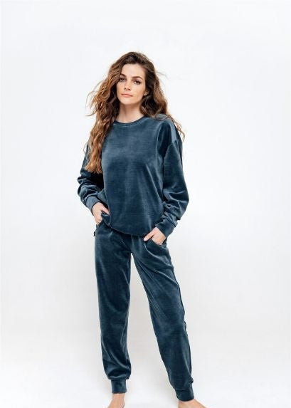 Mini Me matching blue velvet sweatshirts for mum and kids — sustainable family fashion at Milimilu HK SG AU