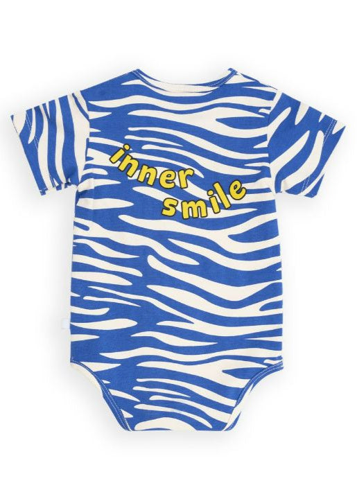 The organic cotton baby body is comfortable and soft for everyday wear with blue stipes and short sleeves, also suitable for sensitive and eczema prone skin.