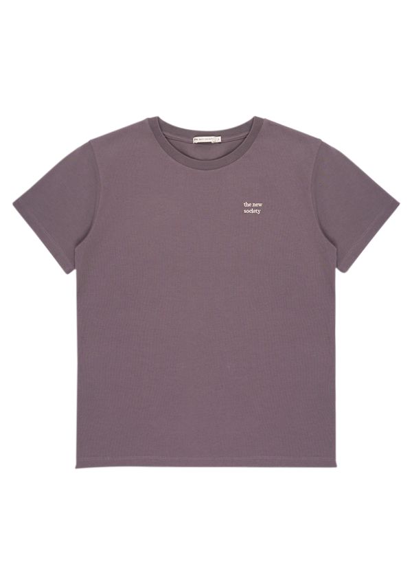 The New Society basic womens t-shirt is breathable & lightweight, made with organic cotton in plum colour. Shop organic cotton women tops at MiliMilu Lifestyle.