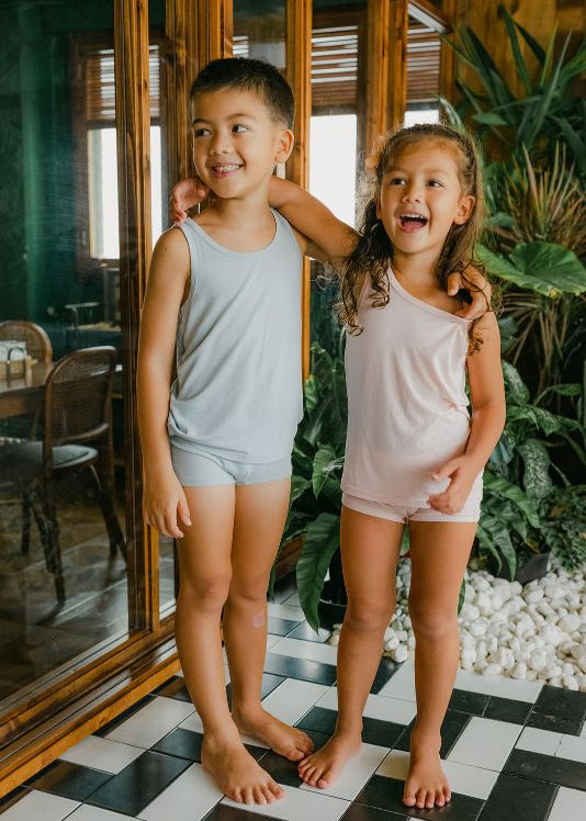 Softest kids tank tops in blue – Lenzing TENCEL Micro Modal, hypoallergenic & breathable | Just Peachy at Milimilu