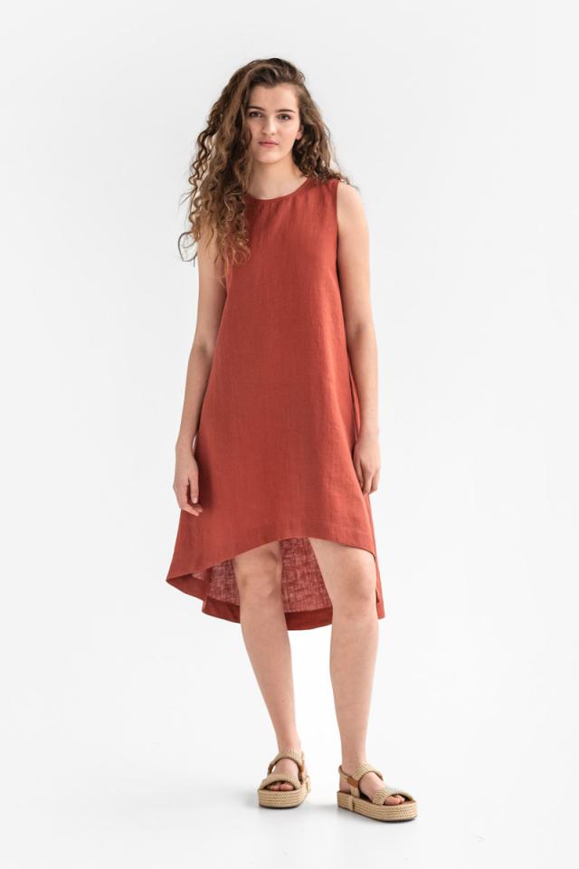 The women's linen dress in Clay colour is sustainable, breathable, lightweight, effortlessly stylish. Best summer dress for hot and humid weather at MiliMilu.