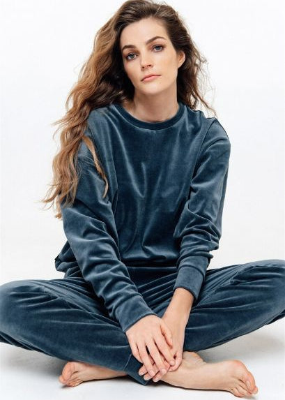Women's blue velvet joggers styled for comfort — Mini Me matching styles available at Milimilu HK SG AU