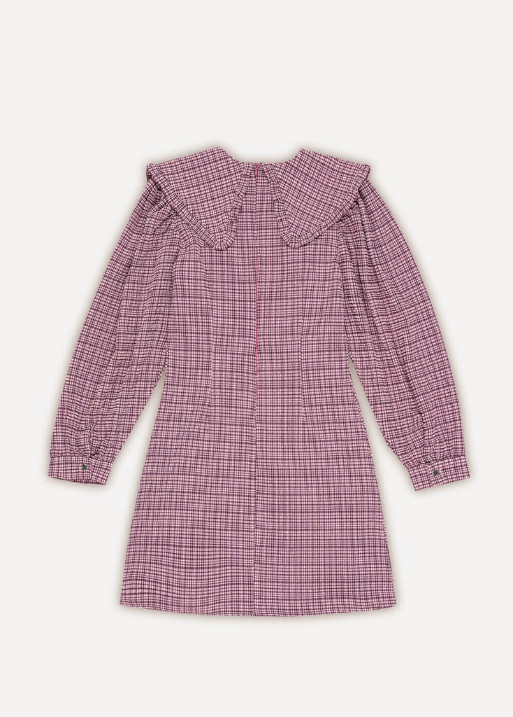 Shop checked women's dresses online in Hong Kong and Singapore. This beautiful checked women mini dress with an oversized collar and favourite balloon sleeves in purple colour is An eco-friendly dress is lightweight, easy to wear, and will give you that sophisticated look. A must-have dress for your capsule wardrobe! 