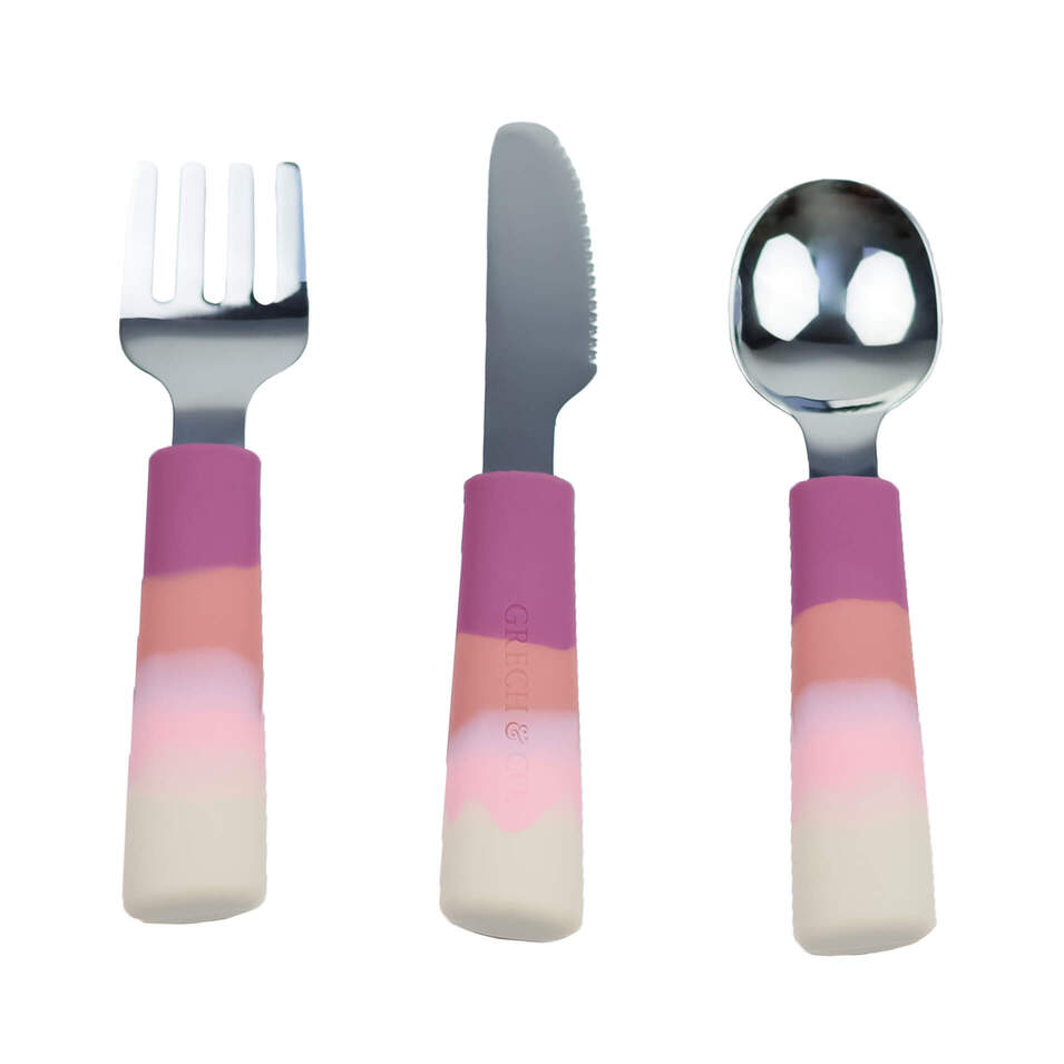 Buy now the best three-piece cutlery set for toddlers and kids in shades of pink online in Hong Kong and Singapore.3 piece silicone and stainless steel utensils set includes a children's sized fork, spoon and knife with an anti-slip silicone handle; kid's cutlery is eco-friendly and also makes a practical kids gift.