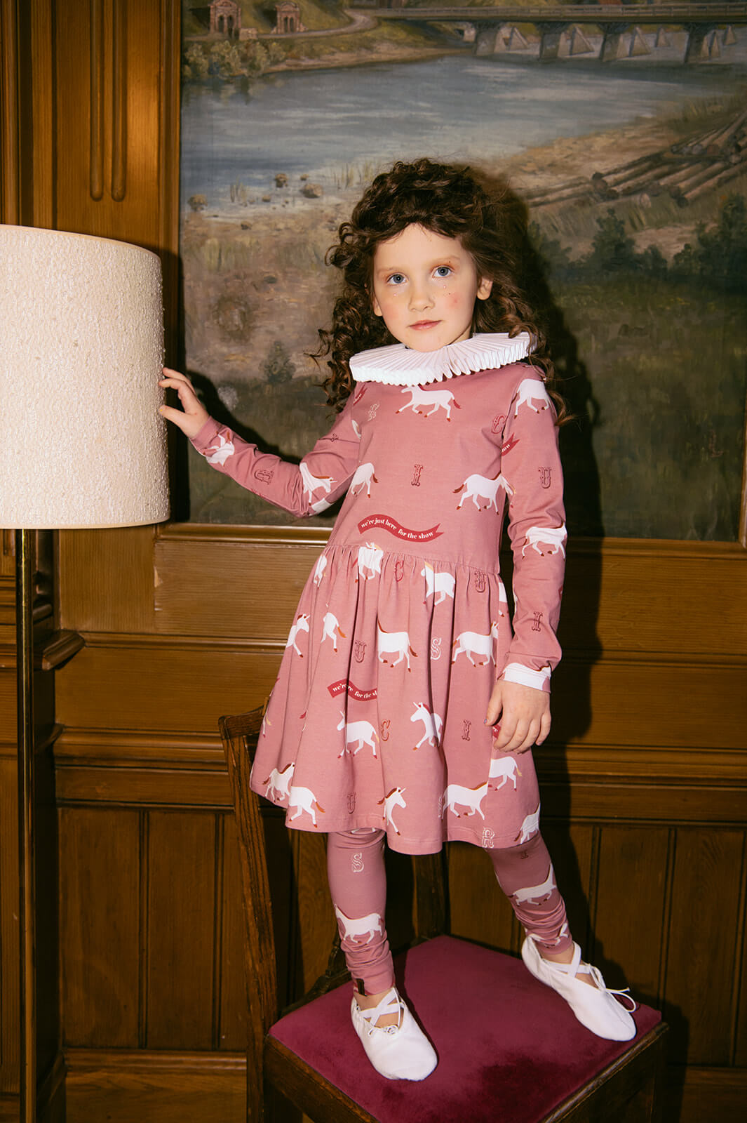 Extra light and breathable unicorn leggings in soft pink for girls. Explore and shop the best sustainable clothing brand in Asia - MiliMilu Lifestyle.