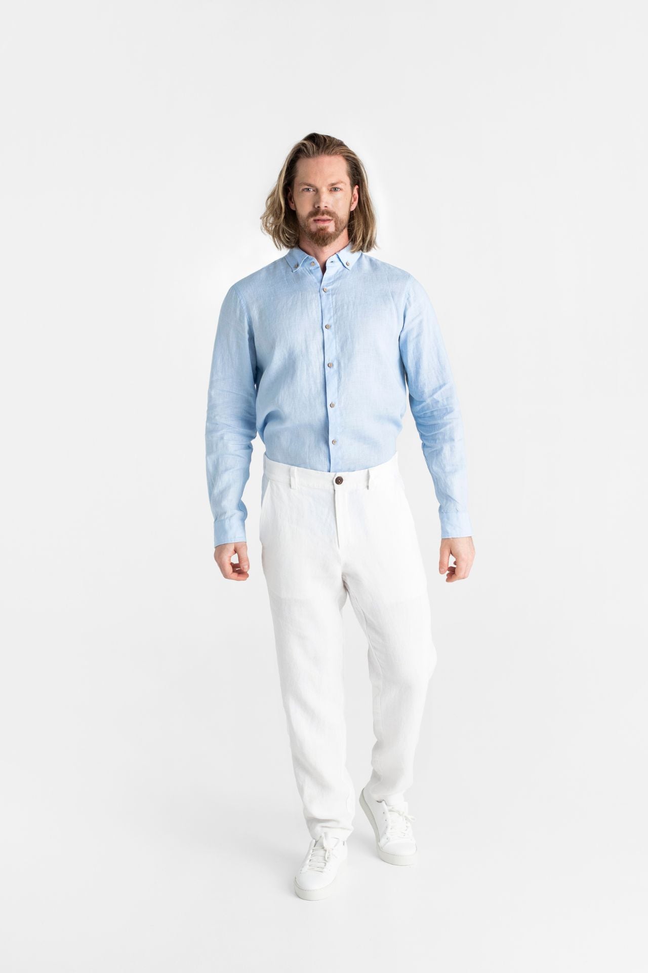 Shop timeless sky blue men's linen shirt, a wardrobe essential for the hot summer months. This sky blue men's linen shirt is a high-quality shirt and will add sophistication this summer. Perfect linen shirt for summer, holidays and formal wear. Extra breathable linen shirt for trendy men. The best gift for fathers Day.