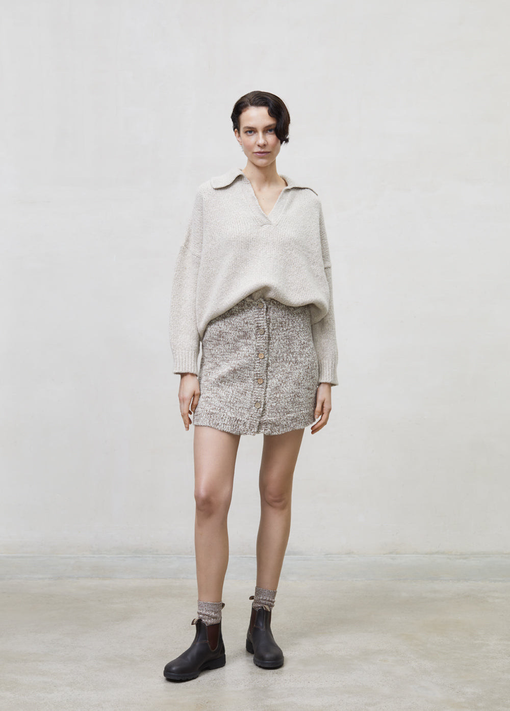 Sustainable women's winter jumpers and sweaters from recycled materials such as recycled wool and recycled cashmere online at MiliMilu Lifestyle.