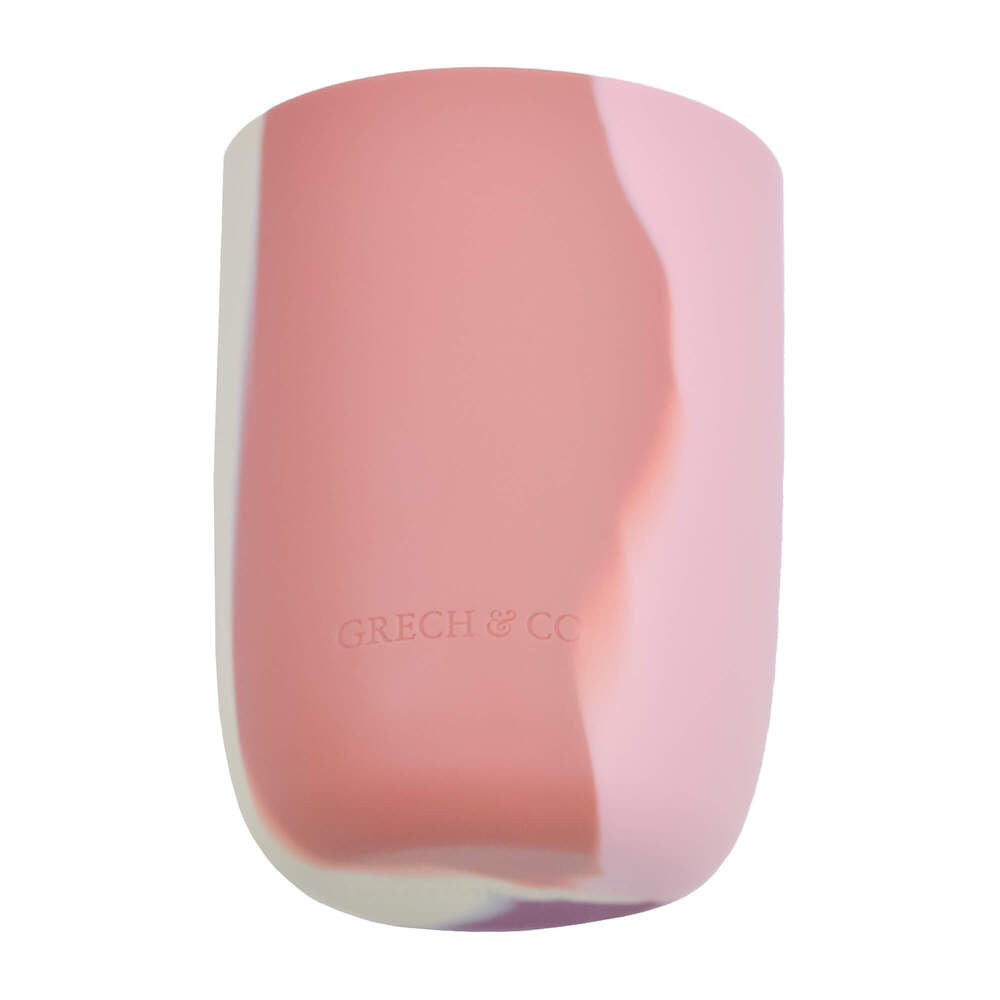 Eco-friendly & practical toddler and kids cups in a set in pink. The toddler silicon cups by Grech&Co. Eco friendly cups are hypoallergenic & the best gift.