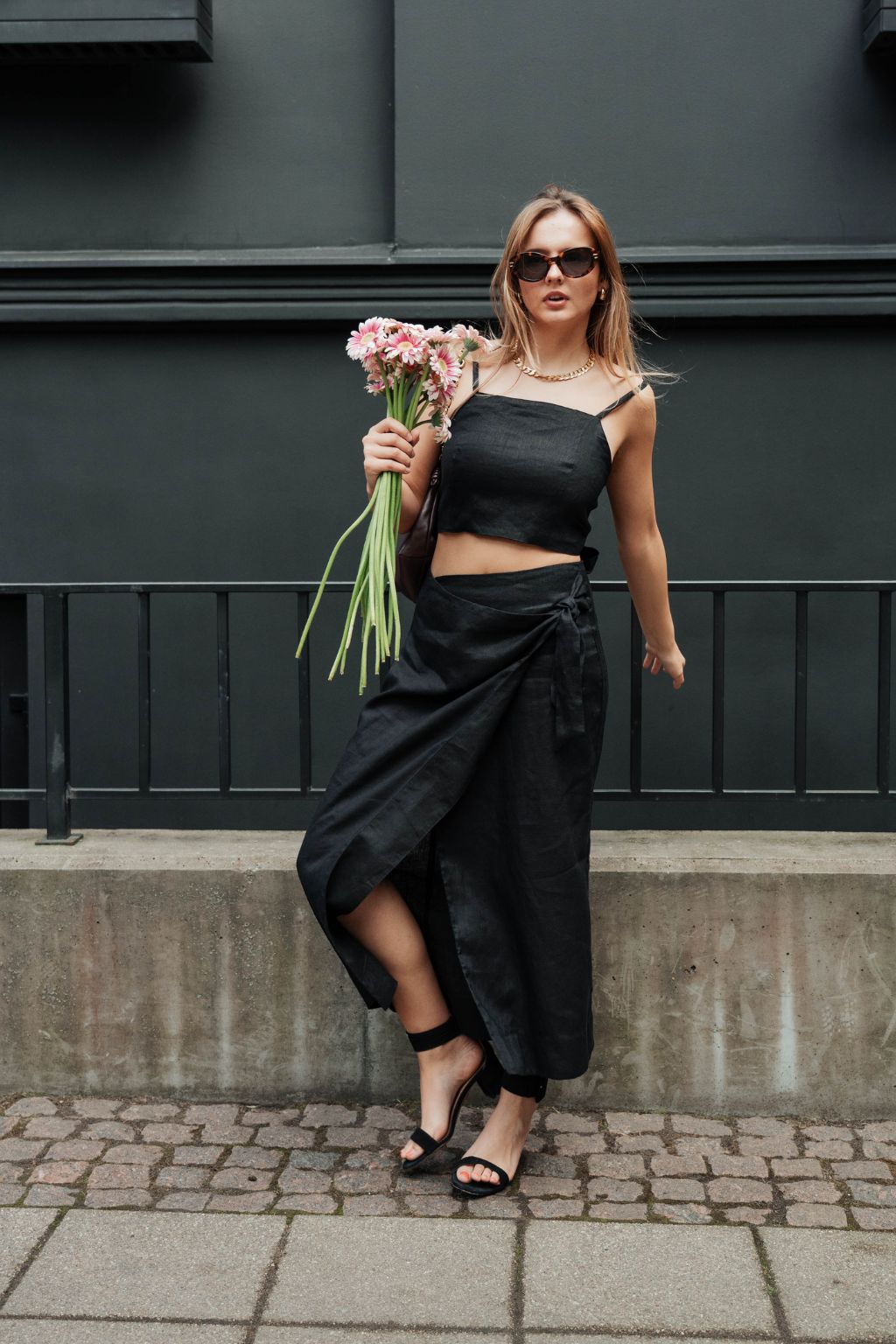 Black linen midi skirt with adjustable wrap design - Sydney style