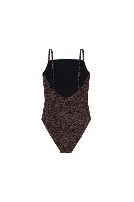 Shop the smocked women's swimsuit Solvang, made from recycled fabric, with an eye-catching print, this women swimsuit merges fashion and exclusivity for a stunning beachwear collection. This one-piece women's swimsuit has a feminine touch and trendy women swimsuit, shop the best sustainable women swimsuits online.