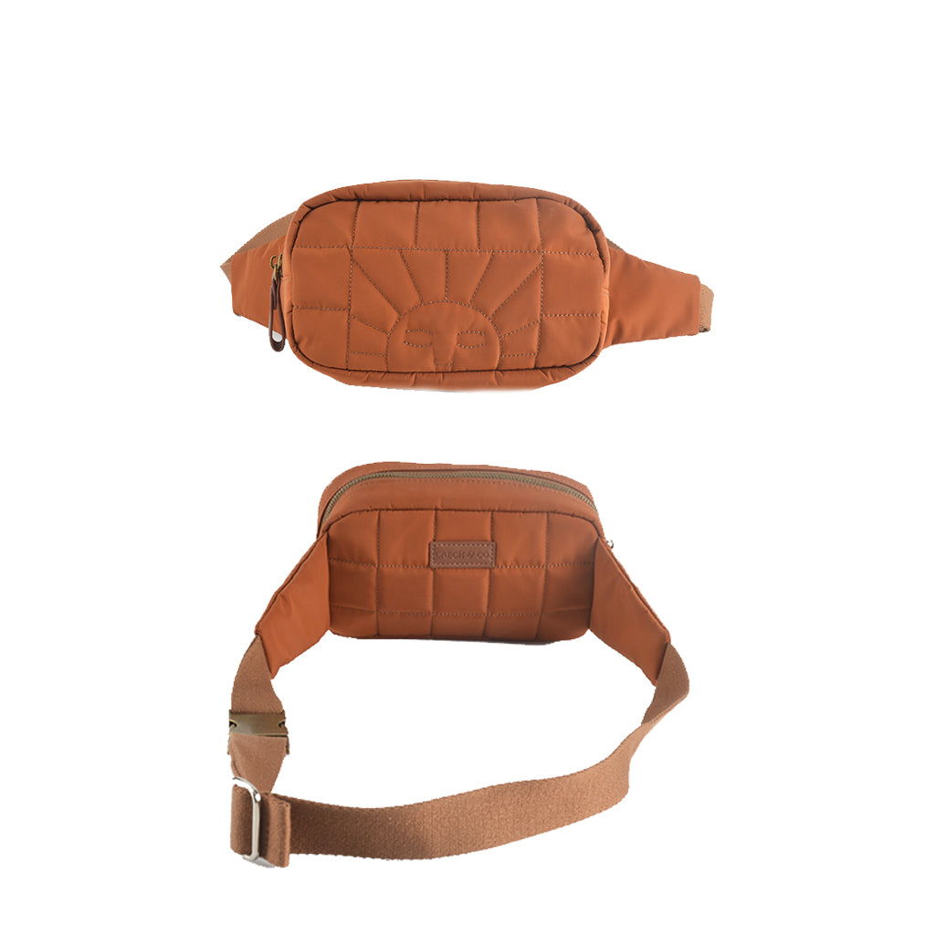 Eco-friendly and sustainable crossbody/waist bag for fanny bag or women and kidsin tierra color from Grech&Co is durable, and stylish. Made from 100% Eco-Friendly Materials: Waterproof 100% recycled polyester outside and inside the fabric, organic cotton strap. Bronze buckles and of course, eco-friendly vegan leather. 