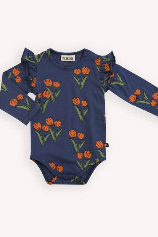 Organic cotton baby girl body with long sleeves ruffles with tulip print form organic cotton baby clothing collection. Best baby gifts and baby Christmas gifts.