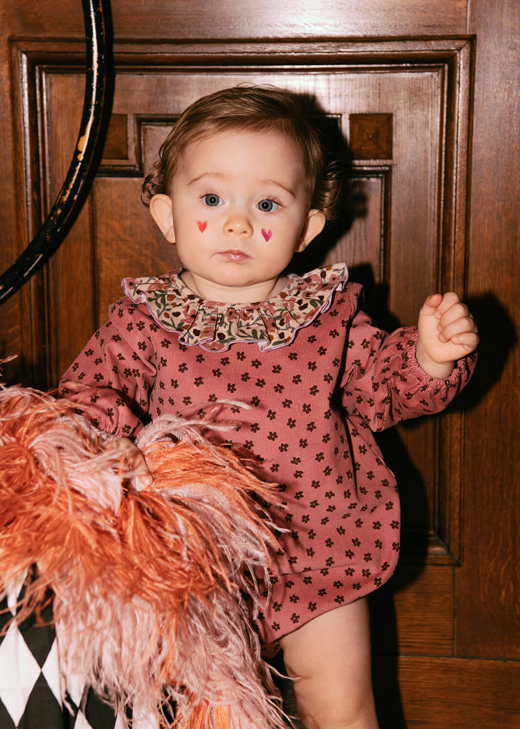 Hebe baby girls pink velvet romper with flower print – sustainable baby clothing HK, SG & AU