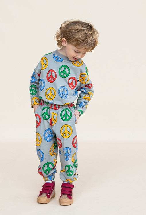 Shop organic cotton kids sweater Peace is trendy and easy to wear, This kids sweater have the coolest print. Explore rest of our organic cotton kids clothing collection.