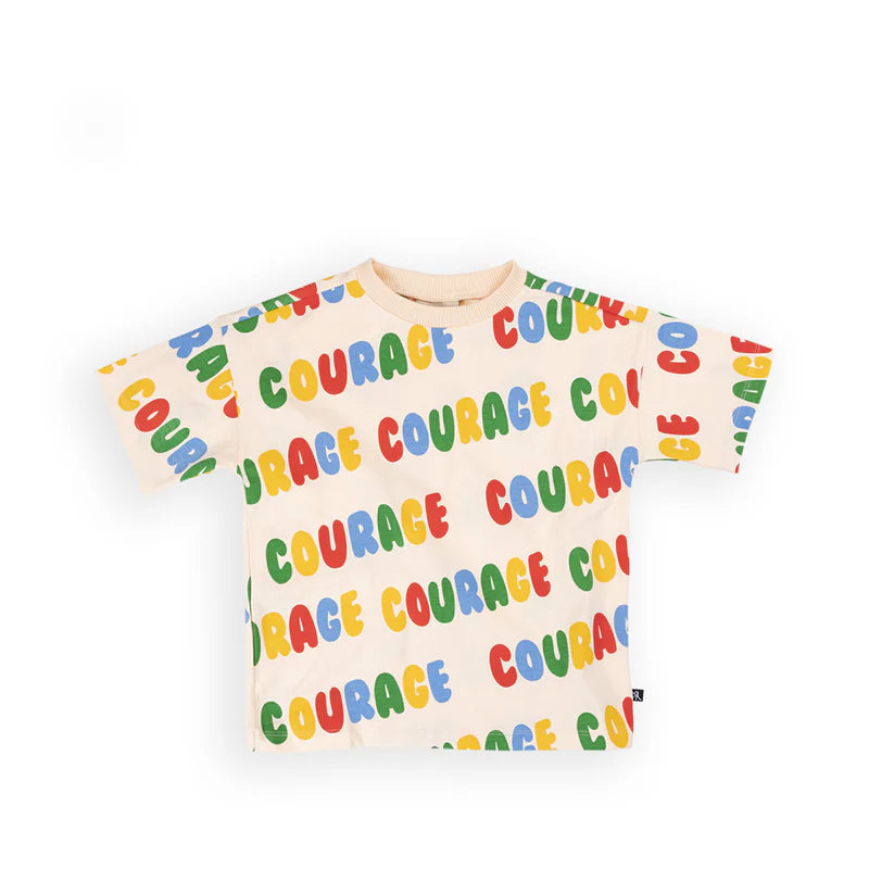 Shop oversize kids T-shirt is made with organic cotton for extra softness and comfort. This kids oversized T-shirt feature an all-over colourful Courage print on. Shop the best organic cotton kids clothing and kids t-shirts at MiliMilu Lifestyle.