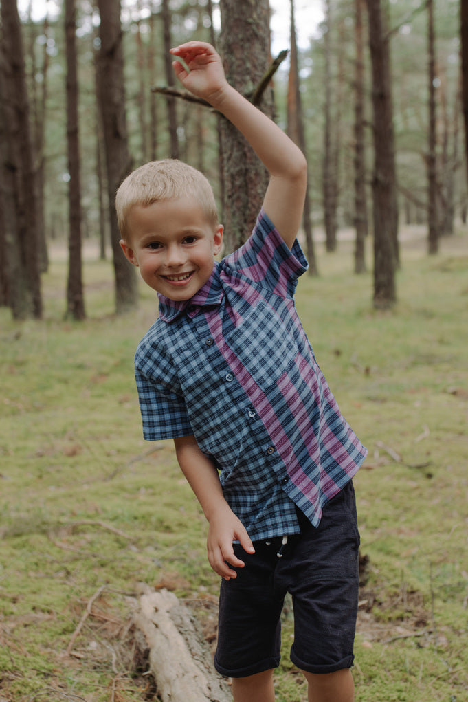 The most popular boys shirt, made of breathable cotton - part of MiliMilu sustainable kids clothing collection. Mommy and son matching shirts available.