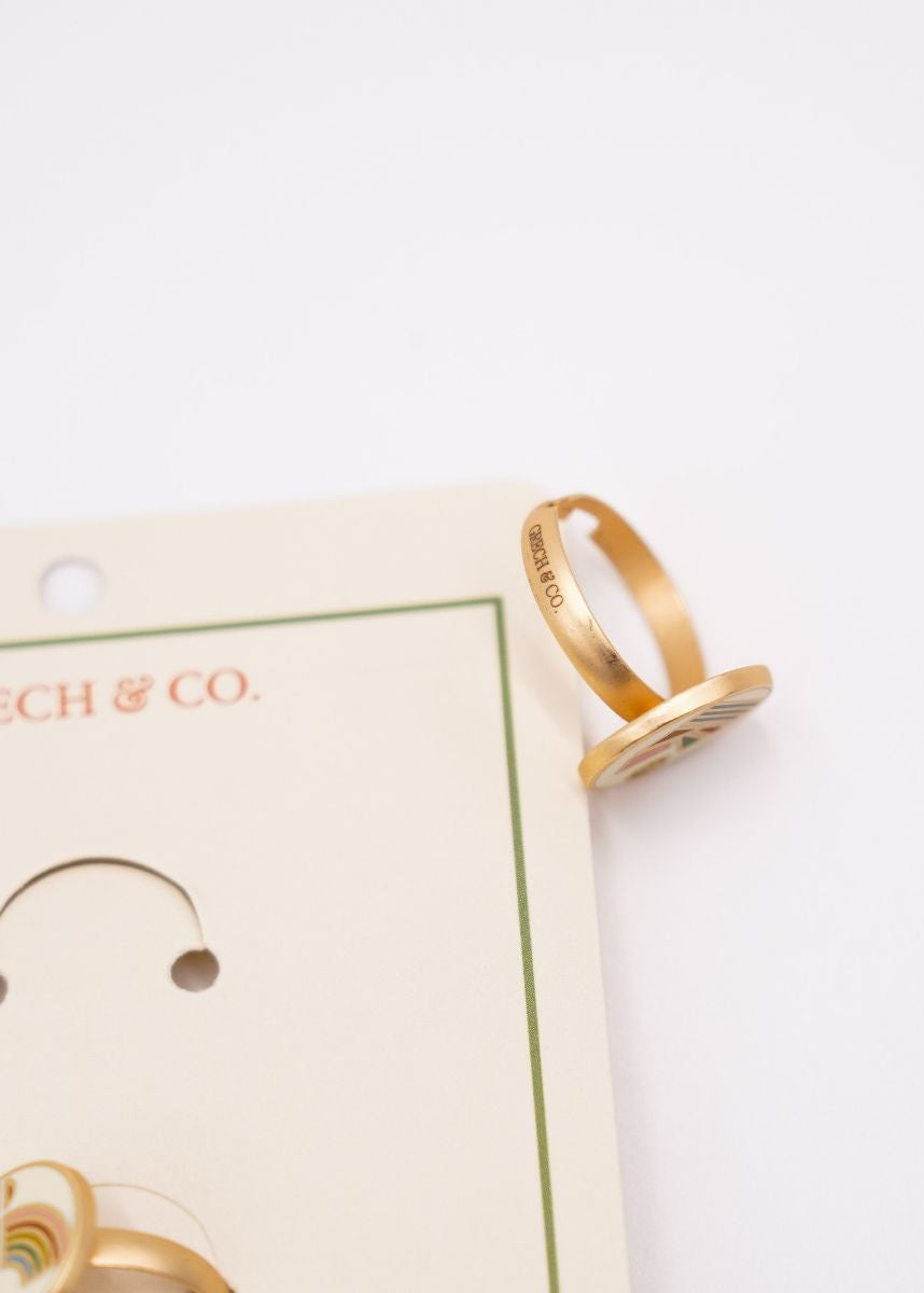 Girls friendship rings with flowers made with eco-friendly materials by Grech & Co. The kids rings come in a set of two, perfect for sharing and the best gift.
