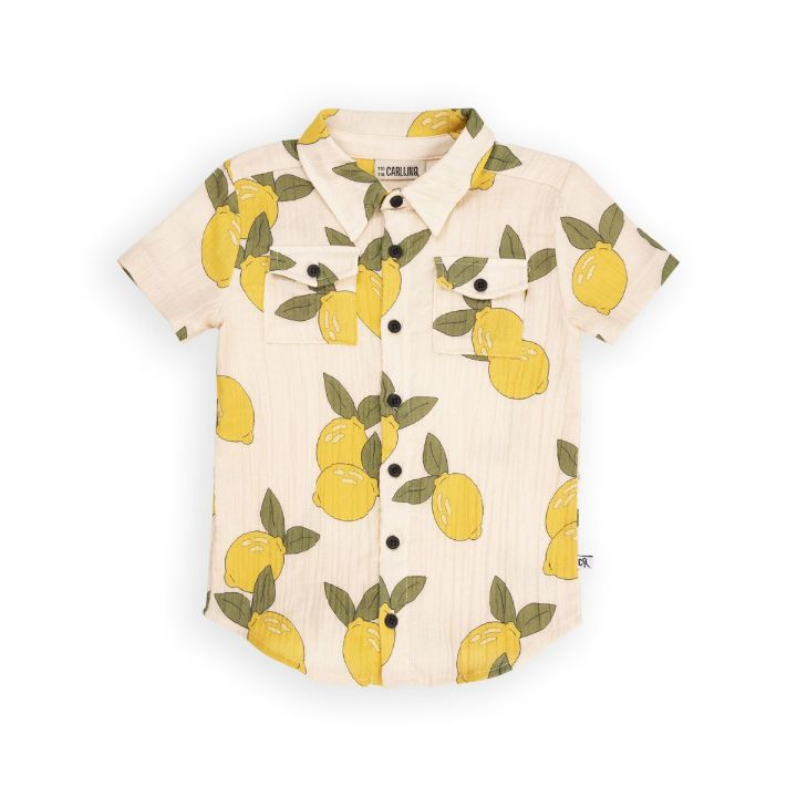 The breathable lemon shirt is made with lightweight organic muslin. The Lemon shirt is made with lightweight and breathable organic muslin cotton by CarlijnQ. The best and most stylish shirt for hot and humid weather. The most breathable kids shirt for hot and humid weather. Sustainable and practical kids clothing.