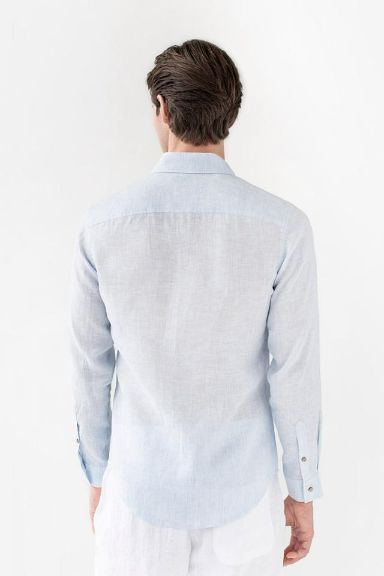 The best-selling men's linen shirt in new pinstripe blue color- perfect for office and holidays. The classic men's button-down linen shirt is handcrafted from lightweight, breathable linen and is the best for hot summer days by Magic Linen. Shop the best men's linen shirts online at MiliMilu in Hong Kong and Singapore.
