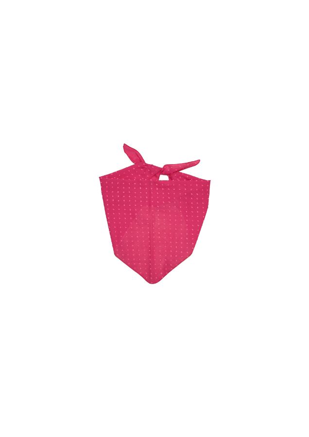 The dotted pink headscarf for girls is made from breathable, lightweight organic cotton. Very light organic cotton with harmful chemicals (Oeko-tex certificate). Perfect sun protection and adds to the style. Shop sustainable girls' clothing and accessories online at Milimilu in Hong Kong and Singapore.