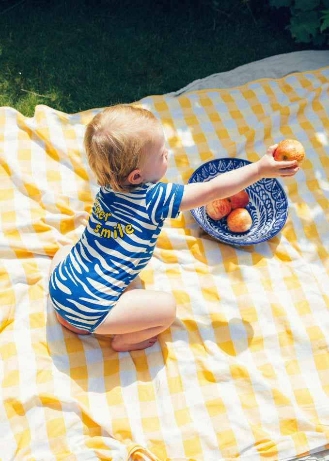 Summer baby bodysuit with blue zebra print – lightweight organic cotton by CarlijnQ