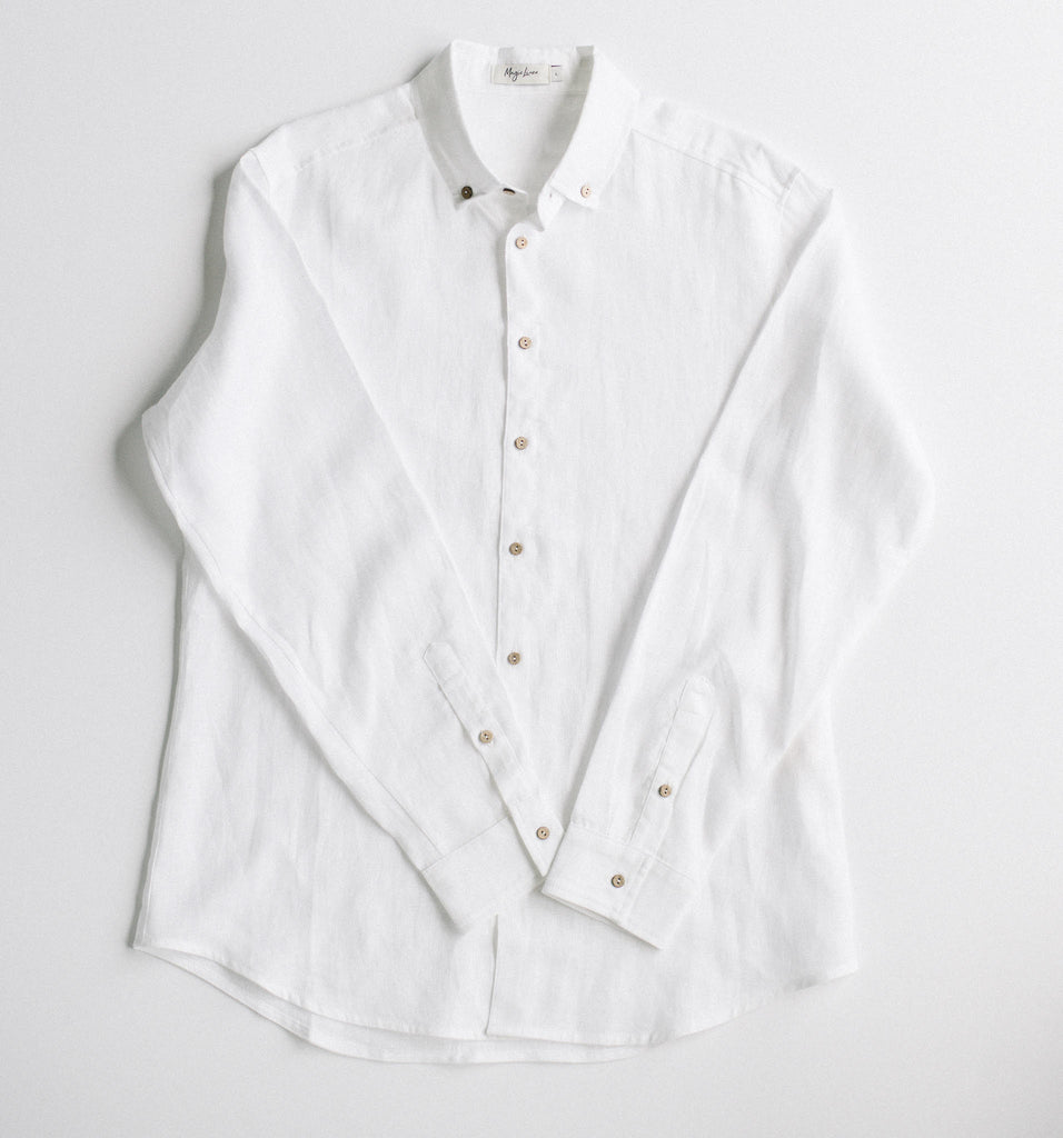 Men’s white lightweight linen shirt will ensure you are stylish in Hong Kong, Singapore or anywhere you go. Sustainable, eco-friendly, and high-quality linen can last many seasons and is timeless—best linen shirt for hot and humid weather, breathable lightweight men's linen shirt by MiliMilu online.